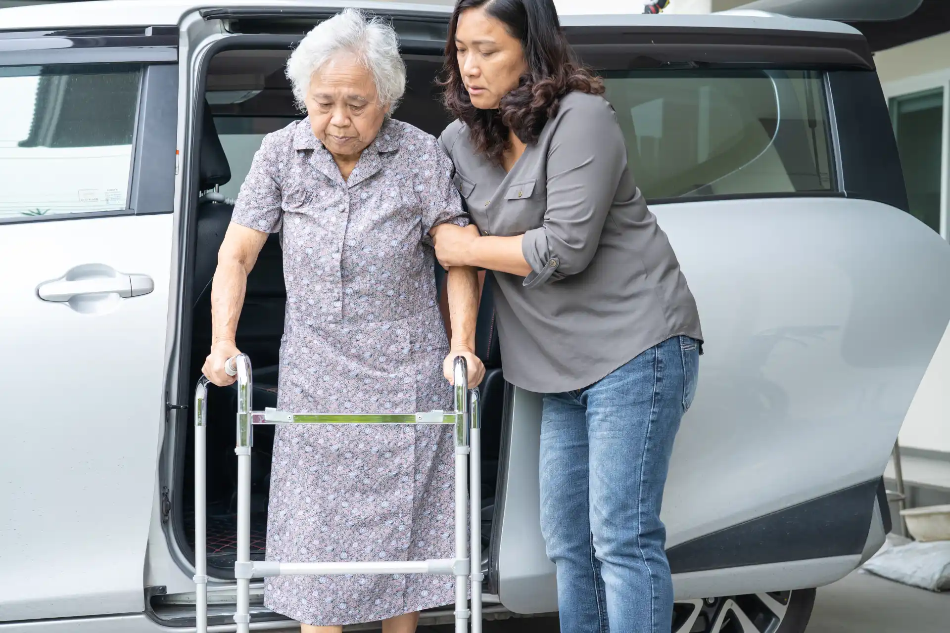 Escort-Care-Support